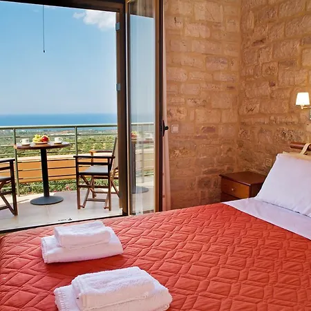 Enastron Villas *