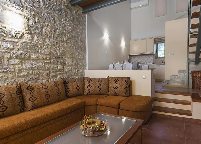 Holiday home Enastron Villas *