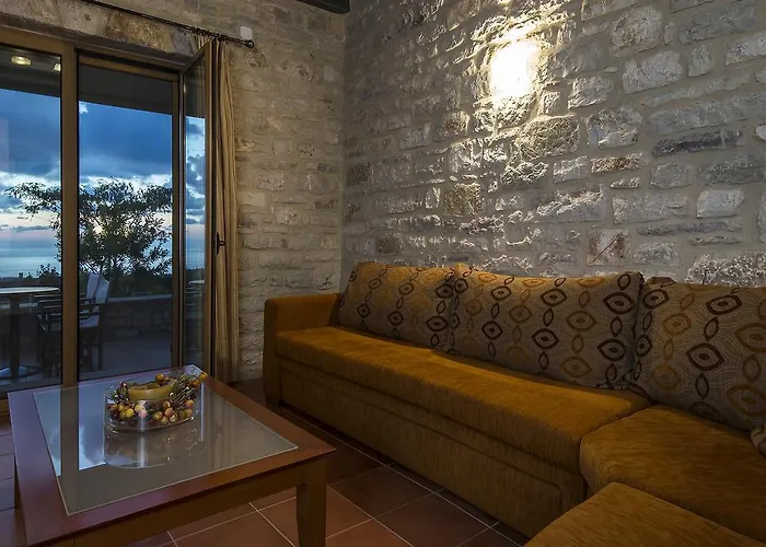 Enastron Villas * Kyparissia