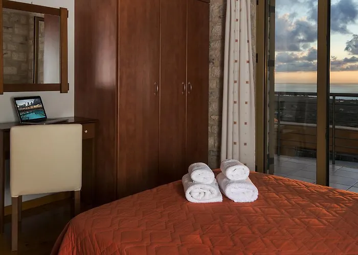 Enastron Villas Kyparissia