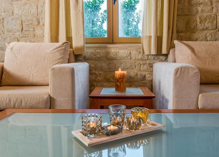 Enastron * Kyparissia